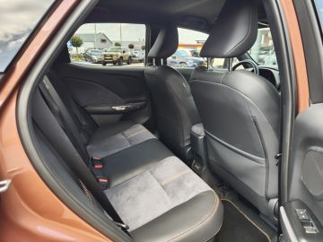 Lexus LBX